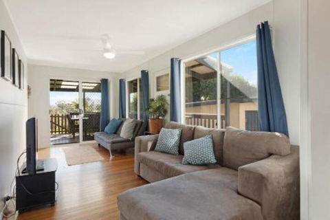 Bungo Beach House Pet Friendly Home - Accommodation Find 2