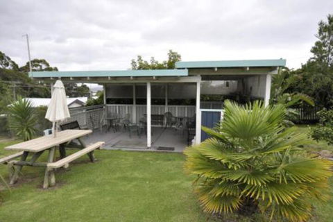 Ballymena Holiday Units - Accommodation Ballina 6