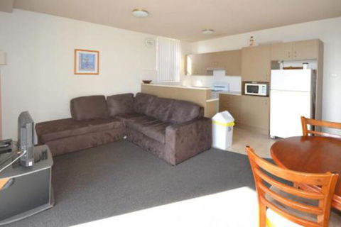 Headlands 9 1 Clarence Street - Accommodation Asia 2