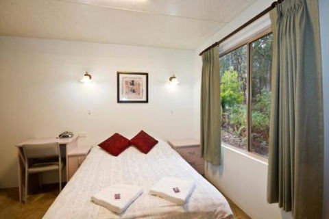 Hidden Valley Cabins - Accommodation Newcastle 1