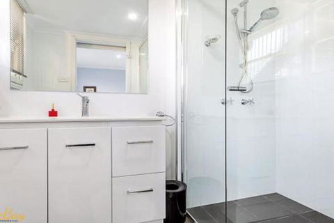 Thurlow Avenue House No.17 - Accommodation Ballina 4