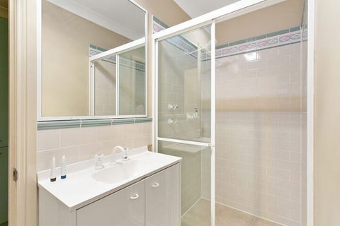 Ajax Avenue 6 - Wagga Wagga Accommodation 7