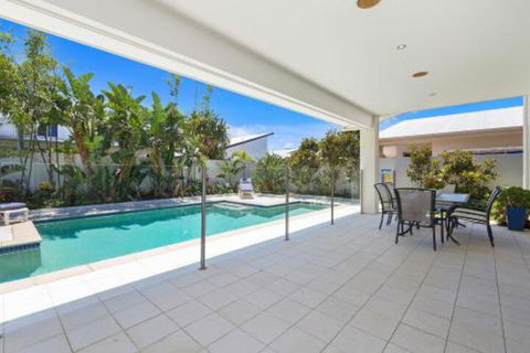 Summer Beach House On Tallows Avenue Kingscliff - Casino Accommodation 2