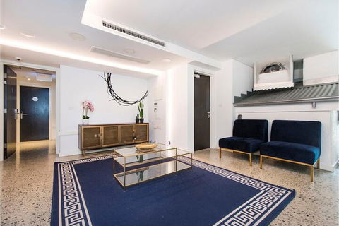 Comfortable Room With Fantastic Rooftop Views - Wagga Wagga Accommodation 5