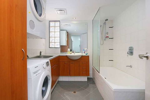 Convenient 3 Bedroom Apartment Close To Casino & CBD - Hotel VIC 3