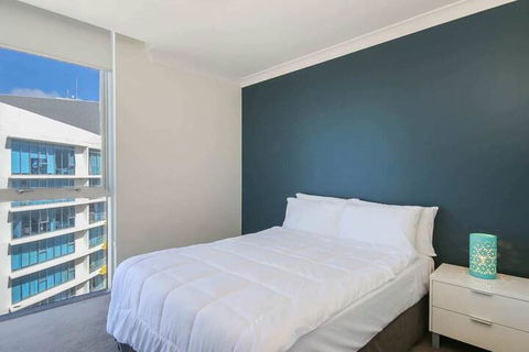 Spacious 3 Bedroom Apartment On The 39th Floor With Pool - Casino Accommodation 3