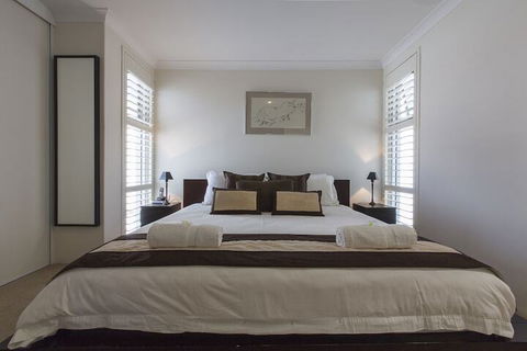 Gold Sands Beach Apartment - Accommodation Broken Hill 3