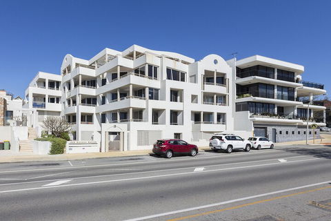 Gold Sands Beach Apartment - Accommodation Broken Hill 1