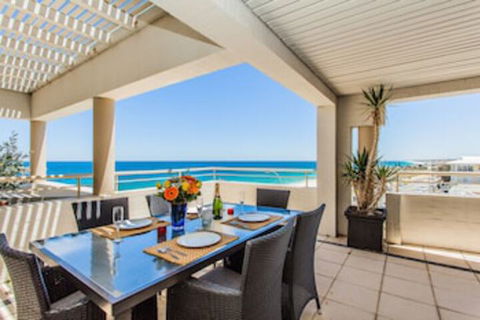 Gold Sands Beach Apartment - Accommodation Broken Hill 0