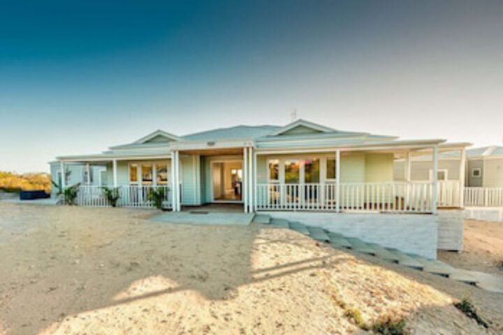 Karakin WA Hotel WA
