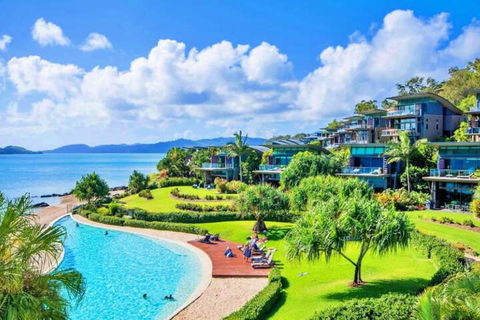 Yacht Club 19 Bijou De Mer 2 Buggies - Sunshine Coast Guide 1
