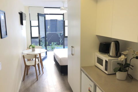 Douglas Street Studios - Accommodation Asia 3