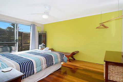 Sea Whisper - Accommodation QLD 0