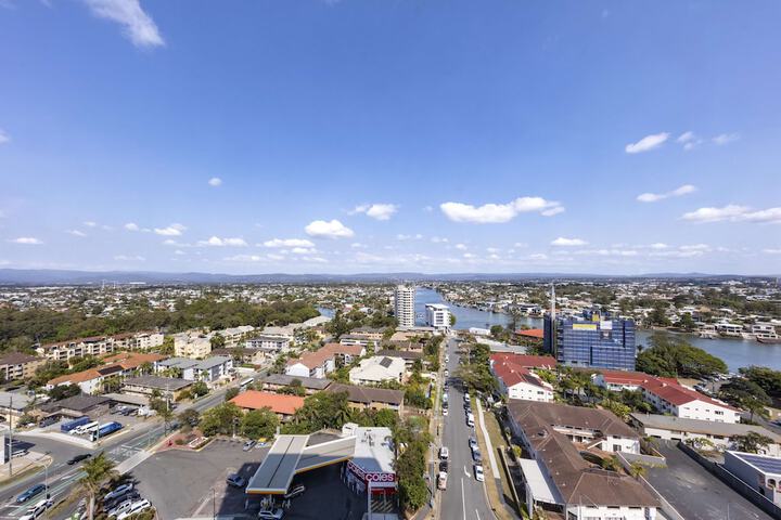 Oaks Gold Coast Hotel - thumb 5