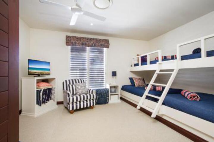  Accommodation Australia