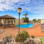 Osprey Holiday Village Unit 112 Vibrant 3 Bedroom Holiday Villa With A Pool In The Complex - Victoria Tourism 1