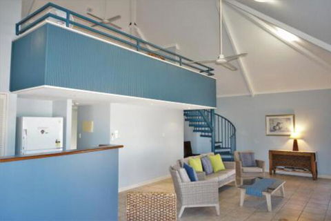 Osprey Holiday Village Unit 114 Gorgeous 3 Bedroom Holiday Villa With A Pool In The Complex - Yamba Accommodation 0
