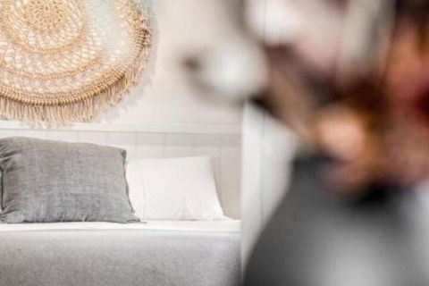 Your Luxury Escape Le Viti 5min Walk To Clarkes Beach - Accommodation Broken Hill 3