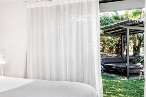 Your Luxury Escape Le Viti 5min Walk To Clarkes Beach - Accommodation Broken Hill 5