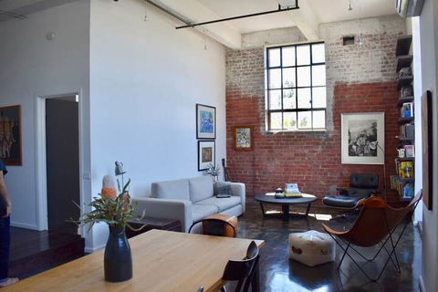 Stylish Warehouse Conversion In Heart Of Fitzroy - Accommodation Gold Coast 7