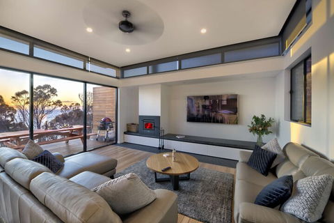 Freycinet Coastal Retreat - Accommodation Ballina 6