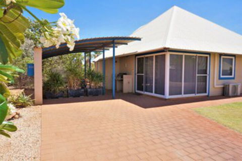 Osprey Holiday Village Unit 101 / 2 Bedroom - WA Accommodation 0