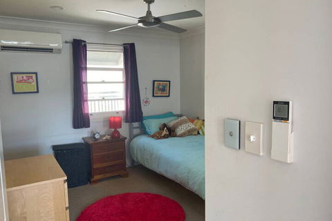 3 Bedroom Character Home Near CBD - Tourism Townsville 6