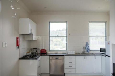 Five Bed Five Bath Five Star View 2 Mins To CBD Wentworth Estate - Tourism Brisbane 4