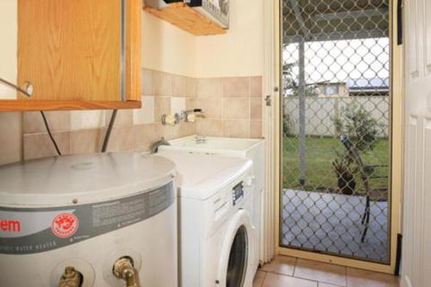 Bahia Pet Friendly 10 Min Walk To Bay - Yamba Accommodation 7