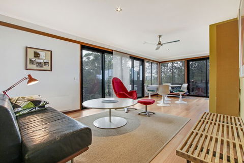 On The Hill At Metung - Northern Rivers Accommodation 5