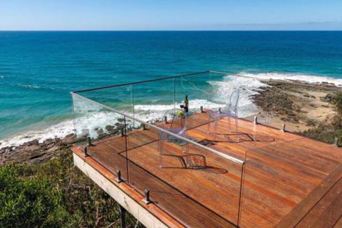 THE DECK HOUSE A WYE RIVER ICON - Holiday Adelaide 6