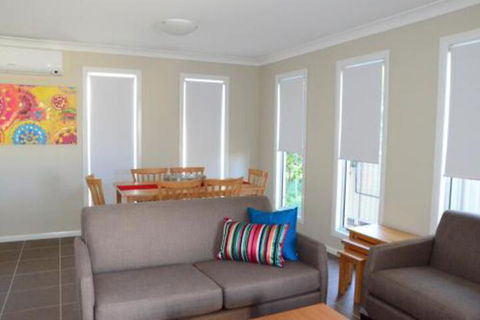 Bunya Vista Accommodation - Kawana Tourism 5