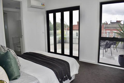 Brand New 2 Bed Apartment With Stunning City Views - Holiday Jervis Bay 6
