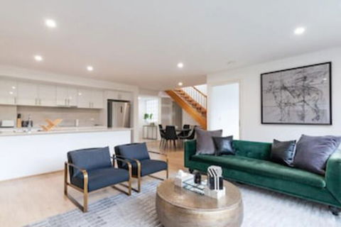 Modern Stylish Penthouse - Tweed Heads Accommodation 0