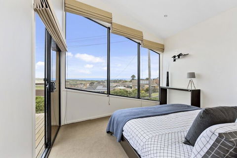 Ocean Views On Nicholson - Tourism Caloundra 5