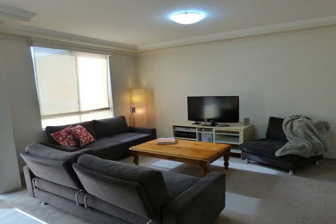 The Apartment Service BUCHN - YWait Travel 6