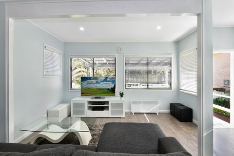 Lakeside Cabin & House - Accommodation Australia 5