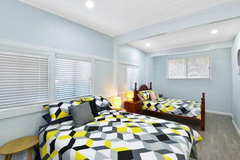 Lakeside Cabin & House - Accommodation Australia 2