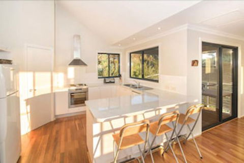 Jay's Beach House - Wagga Wagga Accommodation 7