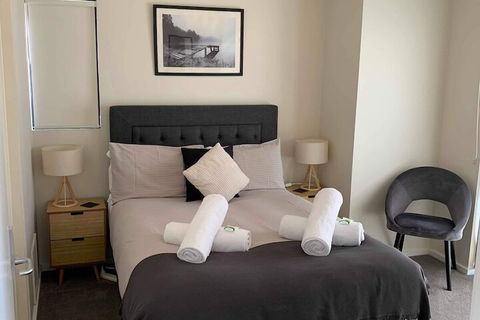 Glenelg Holiday Corporate Accommodation - Yamba Accommodation 6