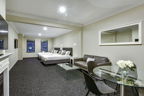 Aloha Central Premium Studios - Hobart Tourism 2
