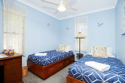 Kestrel Lodge - Accommodation Newcastle 5