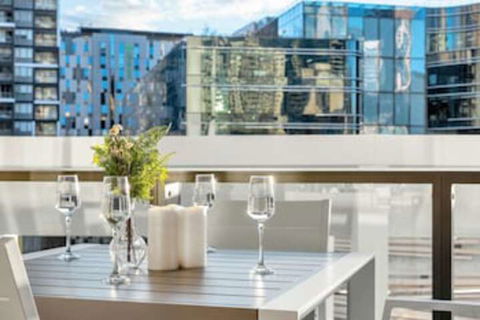 I02-china Town Luxury Service Apartment - Holiday Melbourne 0