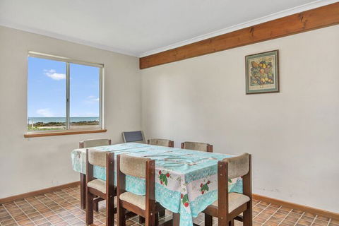 Silver Sands - Accommodation Brisbane 5