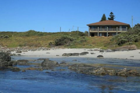 Augusta Beachfront Accommodation - Victoria Tourism 0