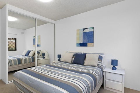 Dolphin Court 5 - Accommodation Australia 3