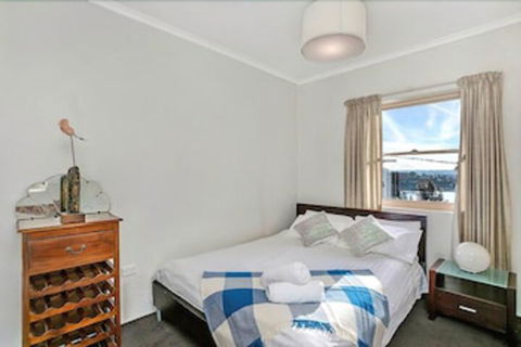 The Apartment Service CLIFT - YWait Travel 5