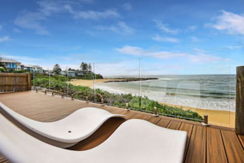 JoeAnne At Blue Bay Absolute Beachfront - Accommodation Newcastle 0