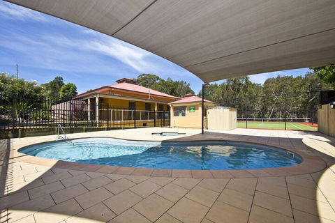 Aqua Lagoon - Accommodation Australia 3