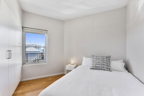 Robe Marina Accommodation - Yamba Accommodation 7